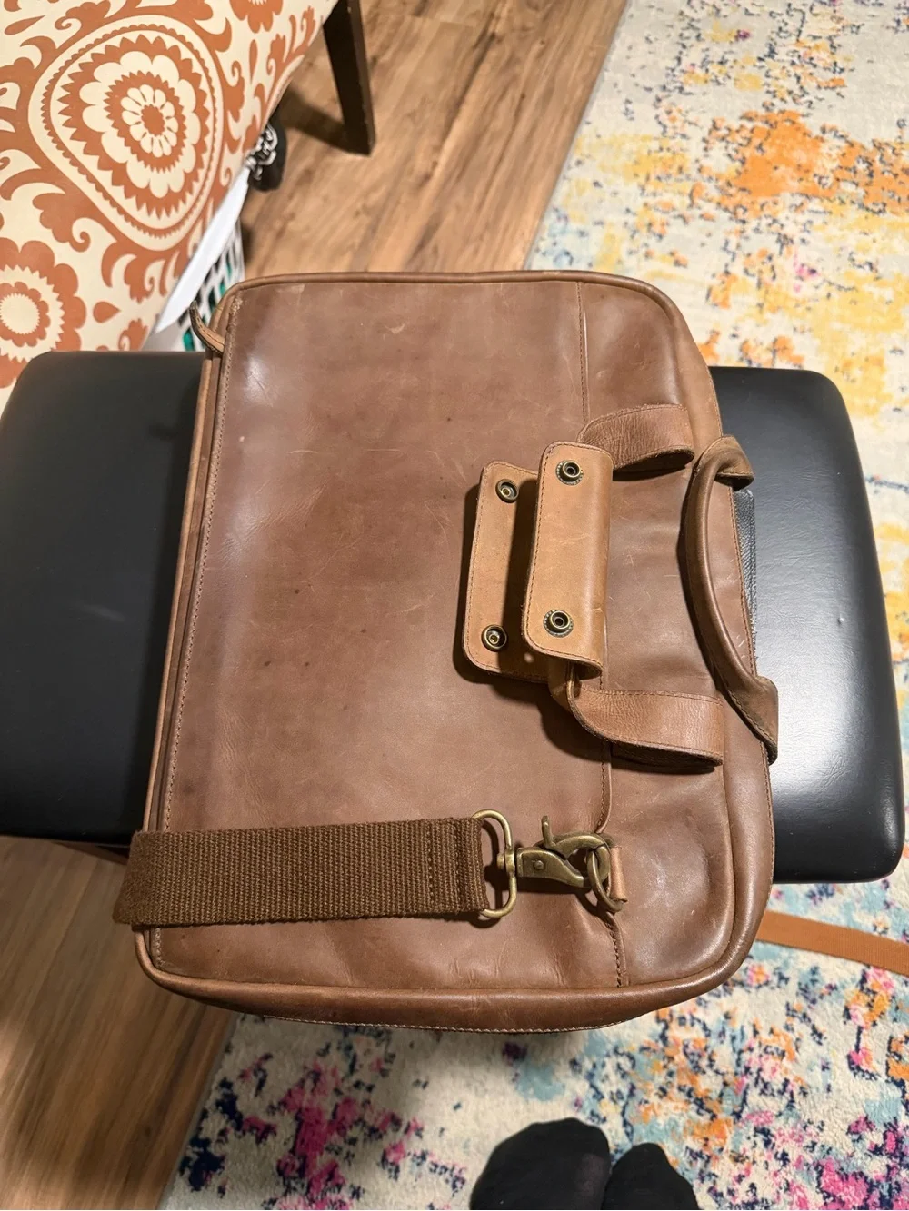 Johnston & Murphy Tan Leather Laptop Messenger Bag